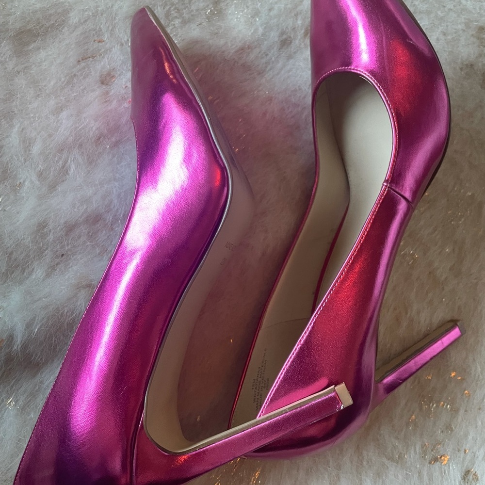 Nine West hot pink heels size 12 excellent condition